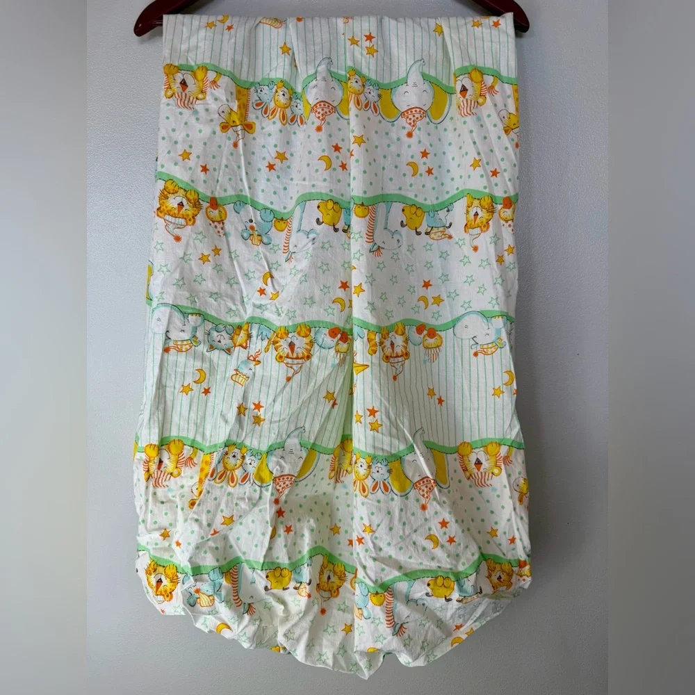 Vintage Fitted Crib Sheet White Yellow Animal Cotton Baby Bedding Cottagecore OS